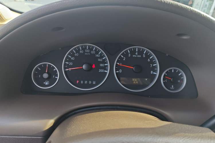 Used Buick GL8 2014 2.4L Classic Edition Instrument Cluster