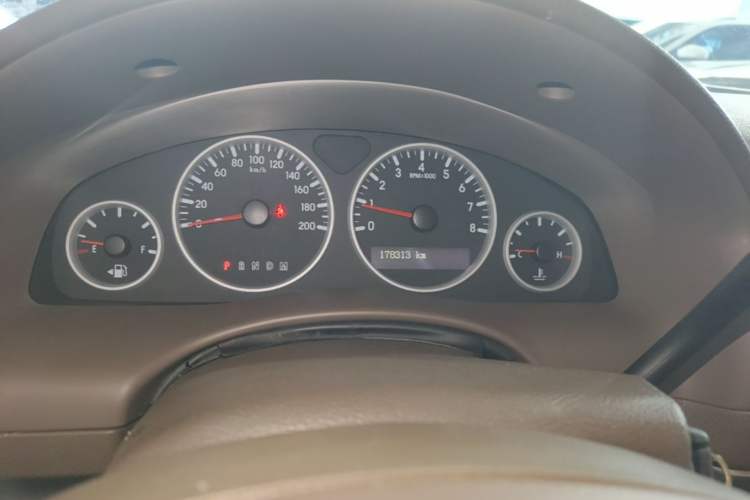 Used Buick GL8 2014 2.4L Classic Edition Instrument Cluster