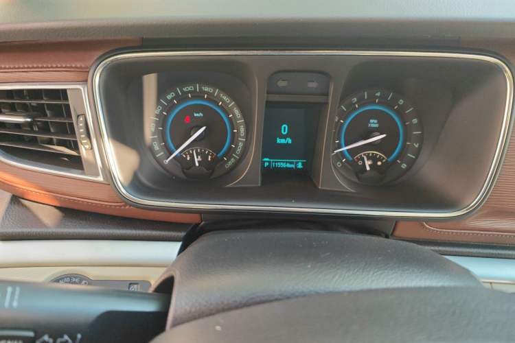 Used Buick GL8 2014 3.0L GT Luxury Business Haoya Edition Instrument Cluster