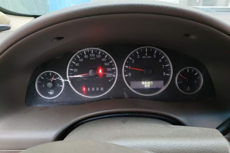 Used Buick GL8 2014 2.4L Classic Edition Instrument Cluster