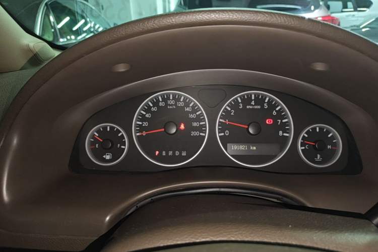 Used Buick GL8 2014 2.4L Classic Edition Instrument Cluster