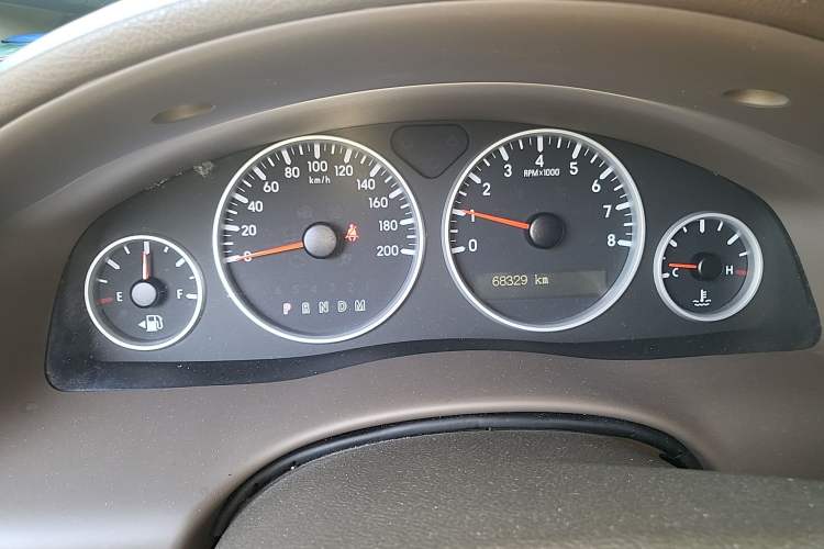 Used Buick GL8 2014 2.4L Classic Edition Instrument Cluster