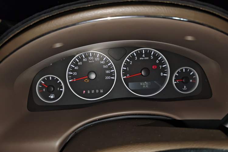 Used Buick GL8 2014 2.4L Classic Edition Instrument Cluster