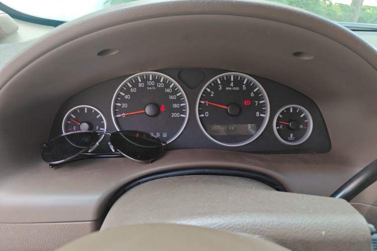 Used Buick GL8 2014 2.4L Classic Edition Instrument Cluster