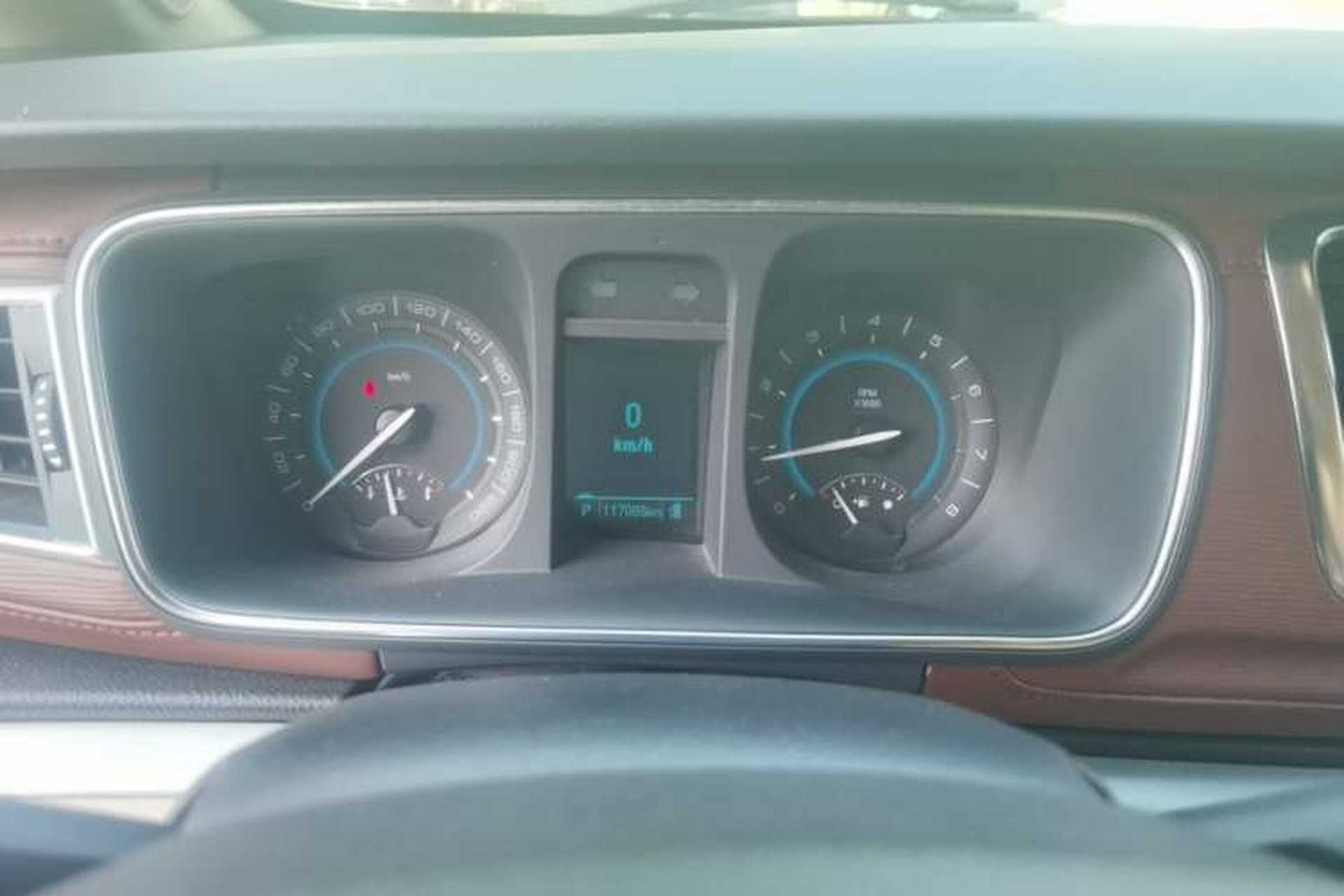 Used Buick GL8 2014 2.4L LT Luxury Business Executive Edition Instrument Cluster