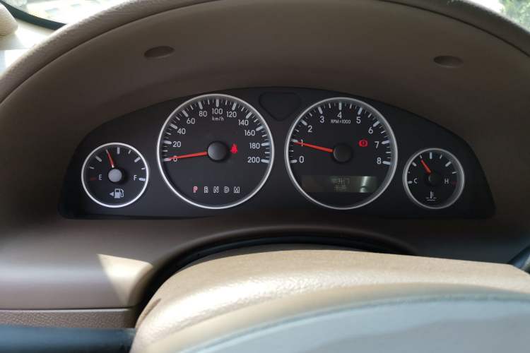 Used Buick GL8 2014 2.4L Classic Edition Instrument Cluster