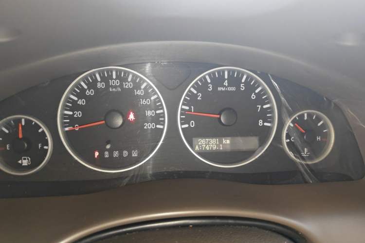 Used Buick GL8 2014 2.4L Classic Edition Instrument Cluster