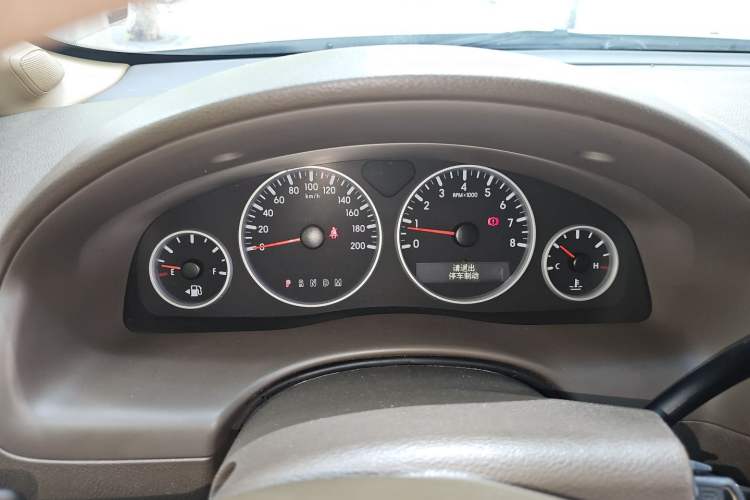 Used Buick GL8 2014 2.4L Classic Edition Instrument Cluster
