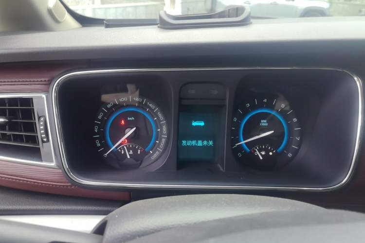 Used Buick GL8 2014 3.0L GT Luxury Business Haoya Edition Instrument Cluster