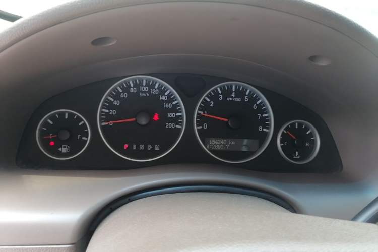 Used Buick GL8 2014 2.4L Classic Edition Instrument Cluster