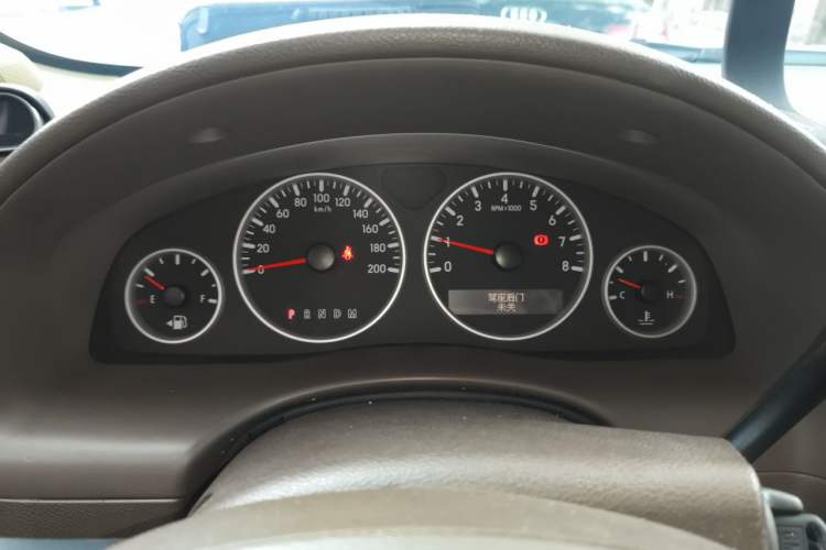 Used Buick GL8 2014 2.4L Classic Edition Instrument Cluster