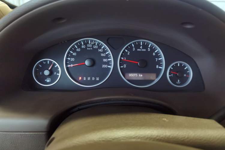 Used Buick GL8 2014 2.4L Classic Edition Instrument Cluster