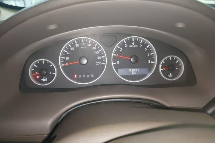 Used Buick GL8 2014 2.4L Comfort Edition Instrument Cluster