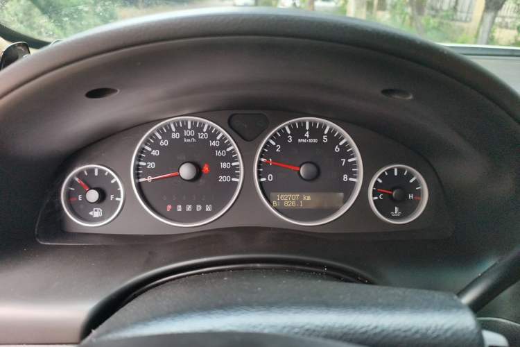 Used Buick GL8 2014 2.4L Executive Edition Instrument Cluster