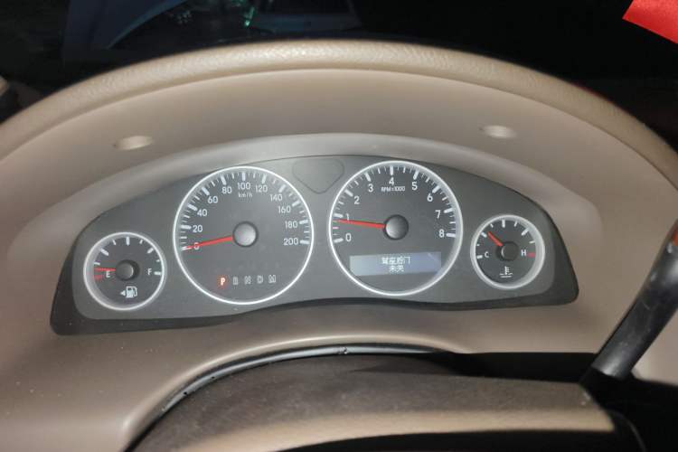 Used Buick GL8 2014 2.4L Classic Edition Instrument Cluster