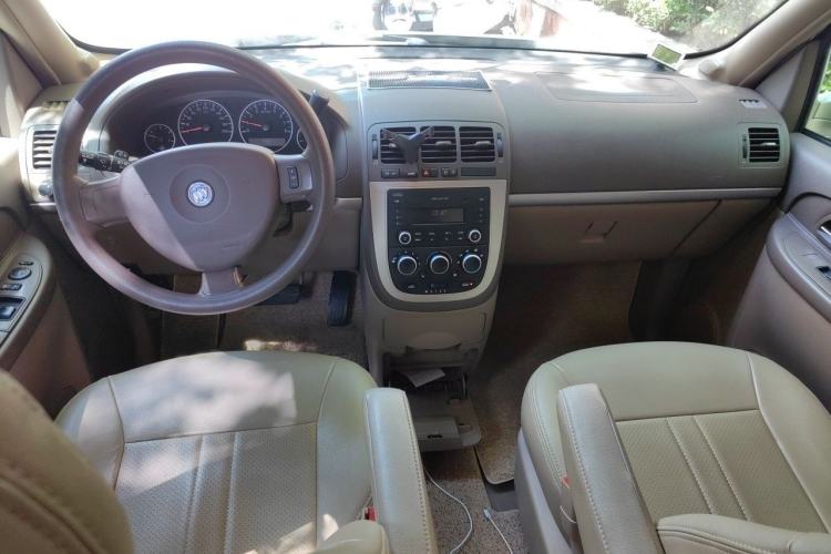 Used Buick GL8 2014 2.4L Comfort Edition Interior 2