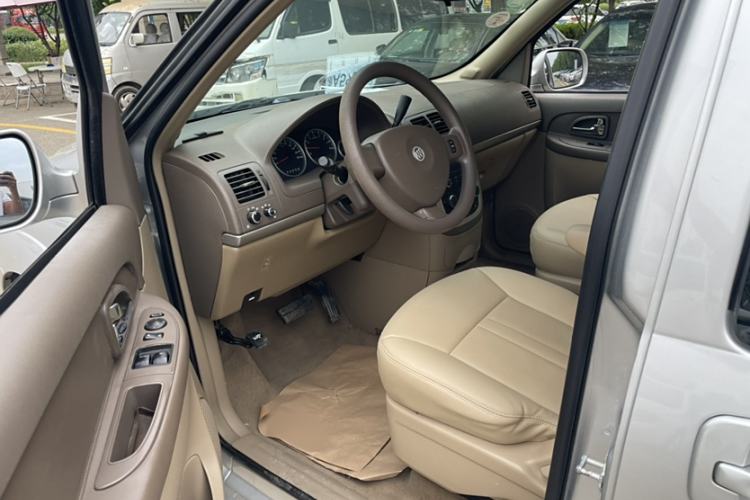 Used Buick GL8 2014 2.4L Classic Edition Interior 2