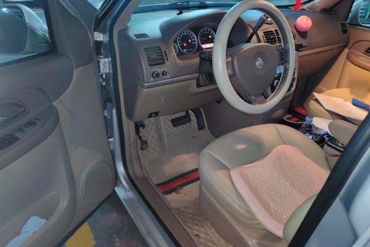 Used Buick GL8 2014 2.4L Classic Edition Interior 3