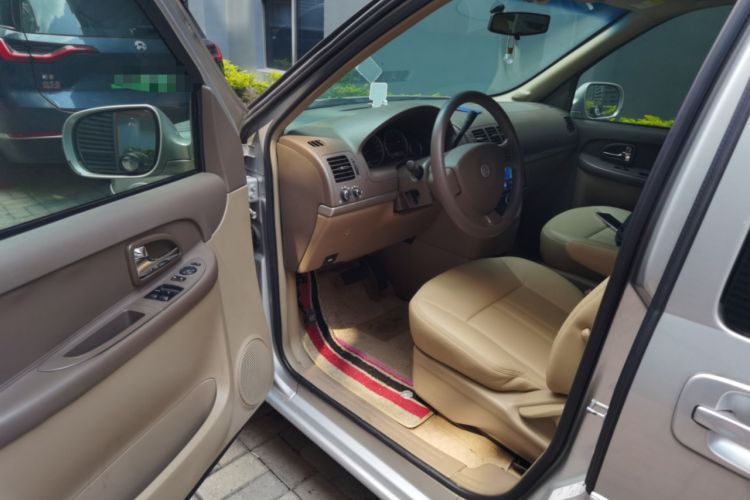 Used Buick GL8 2014 2.4L Classic Edition Interior 3