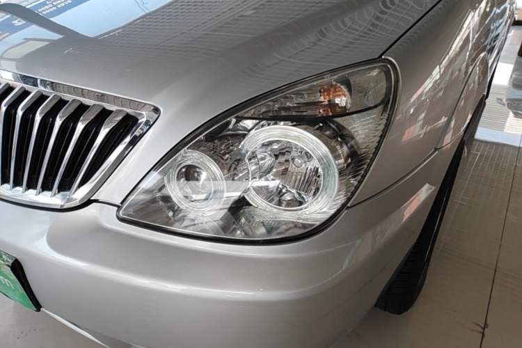 Used Buick GL8 2014 2.4L Classic Edition Left Front Headlight