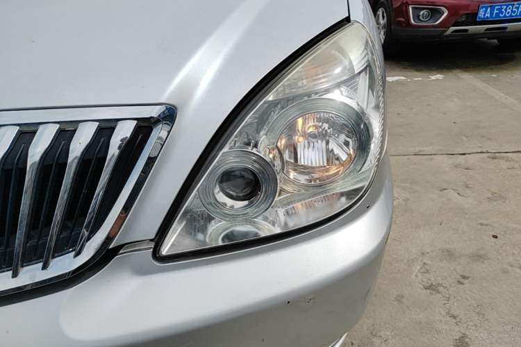 Used Buick GL8 2014 2.4L Classic Edition Left Front Headlight