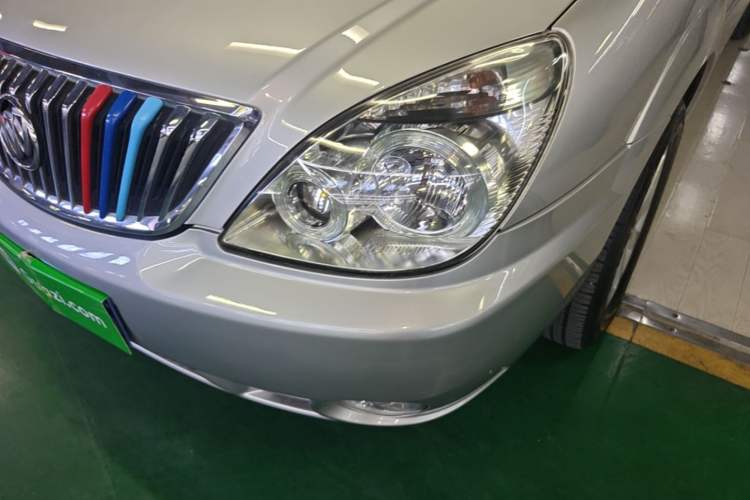 Used Buick GL8 2014 2.4L Classic Edition Left Front Headlight