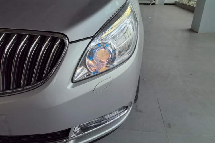 Used Buick GL8 2014 3.0L XT Luxury Business Flagship Edition Left Front Headlight