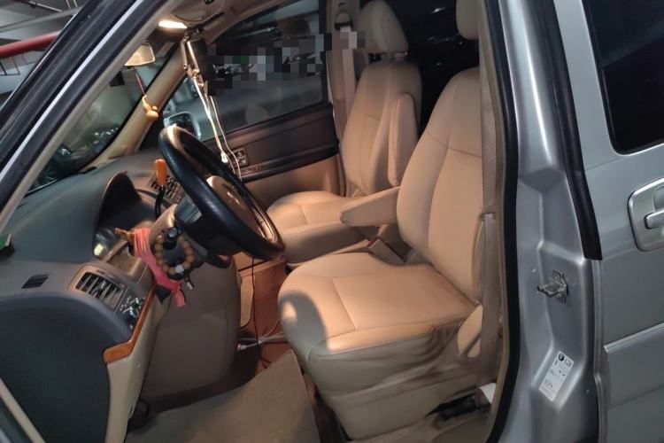 Used Buick GL8 2014 2.4L Executive Edition Left Front Seat