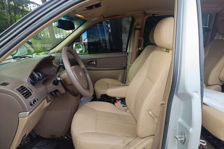 Used Buick GL8 2014 2.4L Classic Edition Left Front Seat