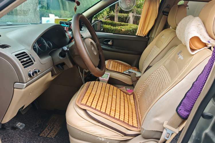 Used Buick GL8 2014 2.4L Comfort Edition Left Front Seat