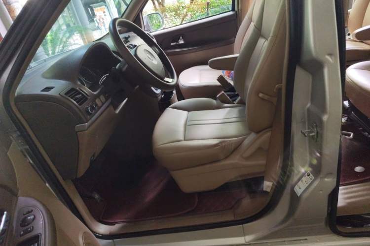 Used Buick GL8 2014 2.4L Classic Edition Left Front Seat
