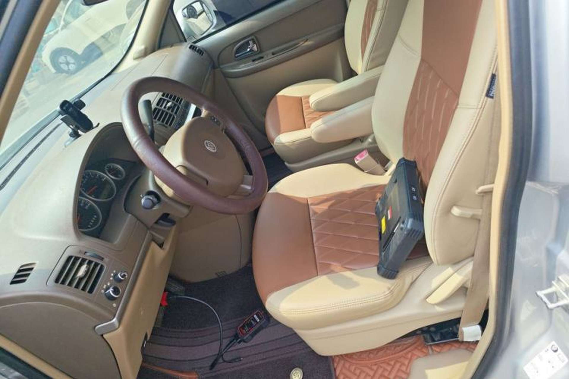 Used Buick GL8 2014 2.4L Classic Edition Left Front Seat