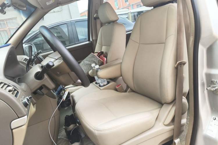Used Buick GL8 2014 2.4L Classic Edition Left Front Seat