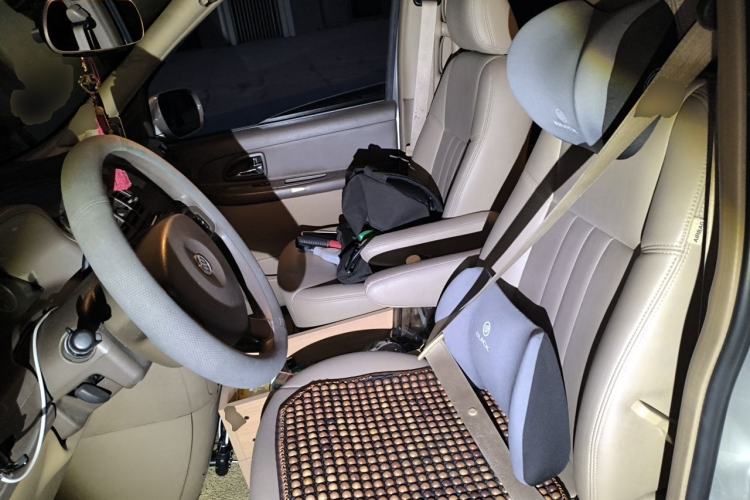 Used Buick GL8 2014 2.4L Classic Edition Left Front Seat