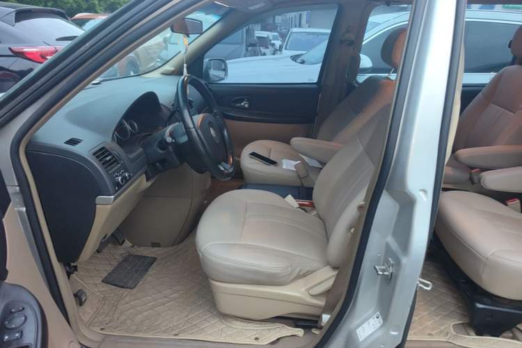 Used Buick GL8 2014 2.4L Executive Edition Left Front Seat
