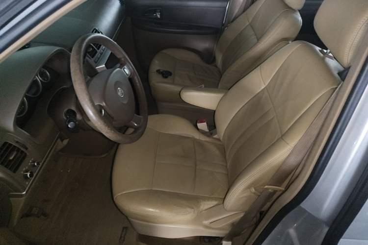 Used Buick GL8 2014 2.4L Classic Edition Left Front Seat