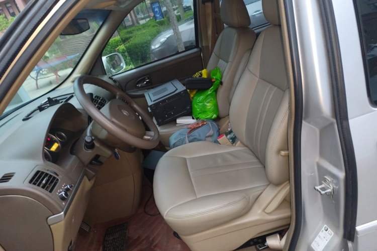 Used Buick GL8 2014 2.4L Classic Edition Left Front Seat