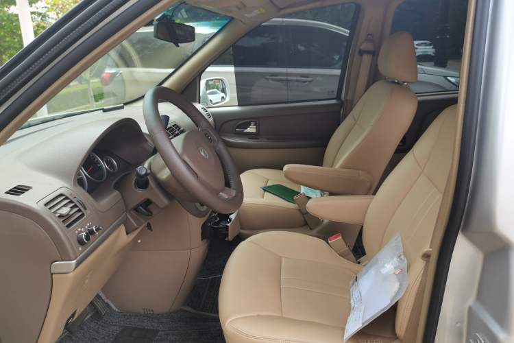 Used Buick GL8 2014 2.4L Classic Edition Left Front Seat