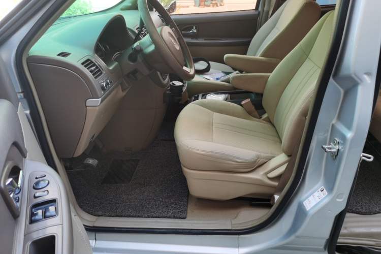 Used Buick GL8 2014 2.4L Classic Edition Left Front Seat