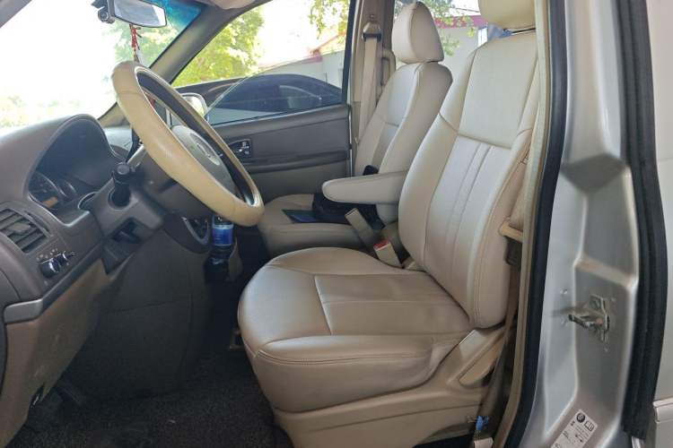 Used Buick GL8 2014 2.4L Classic Edition Left Front Seat