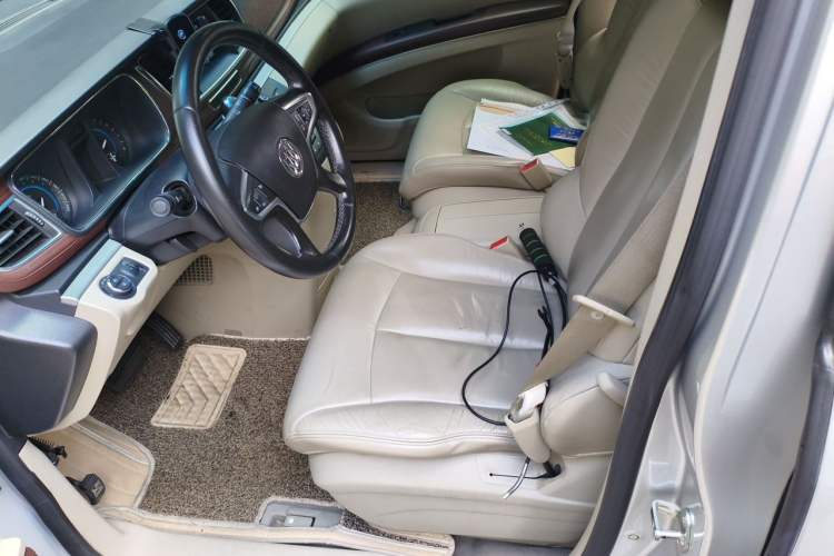 Used Buick GL8 2014 3.0L GT Luxury Business Haoya Edition Left Front Seat