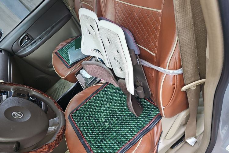 Used Buick GL8 2014 2.4L Classic Edition Left Front Seat