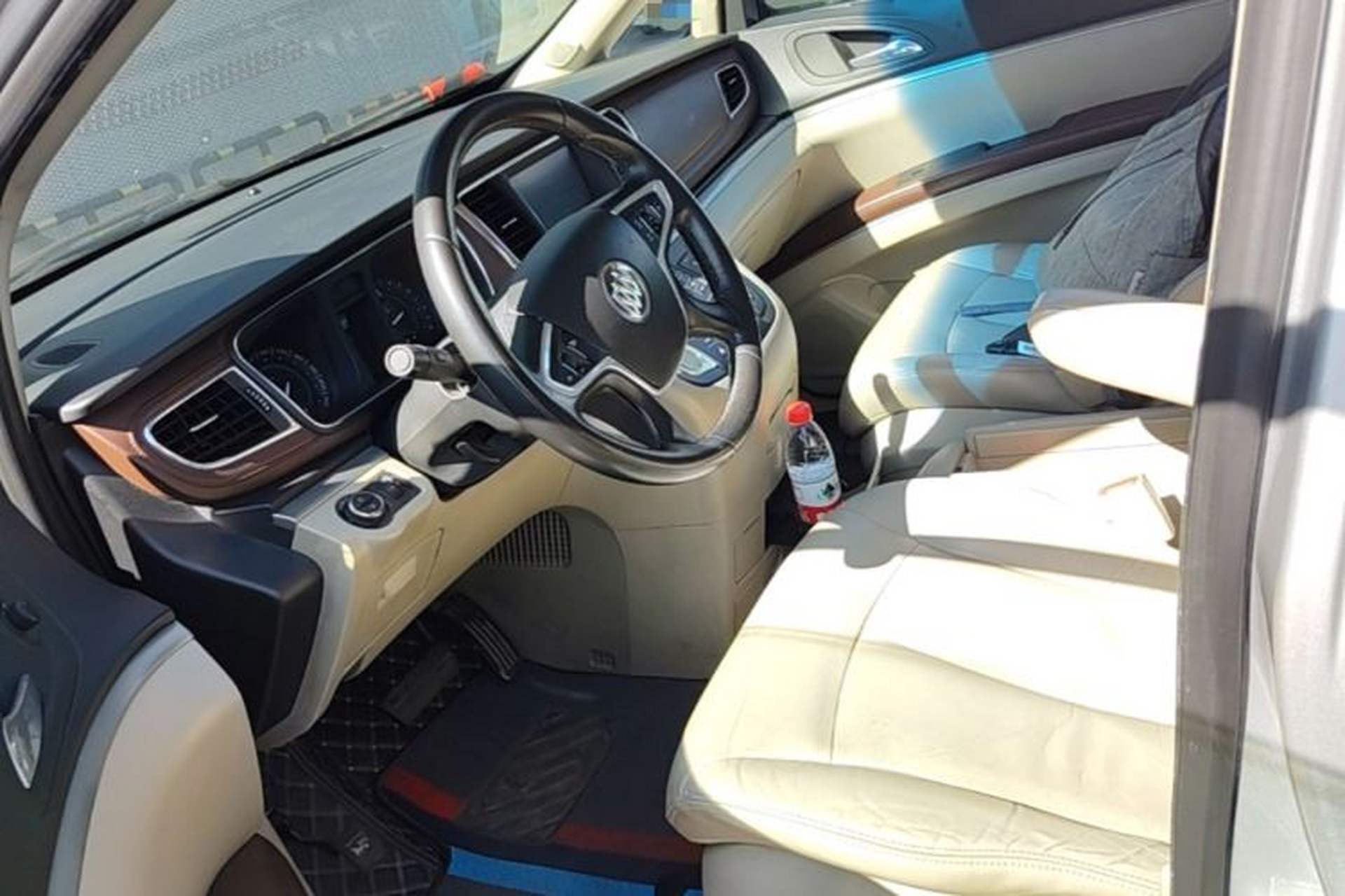 Used Buick GL8 2014 2.4L LT Luxury Business Executive Edition Left Front Seat