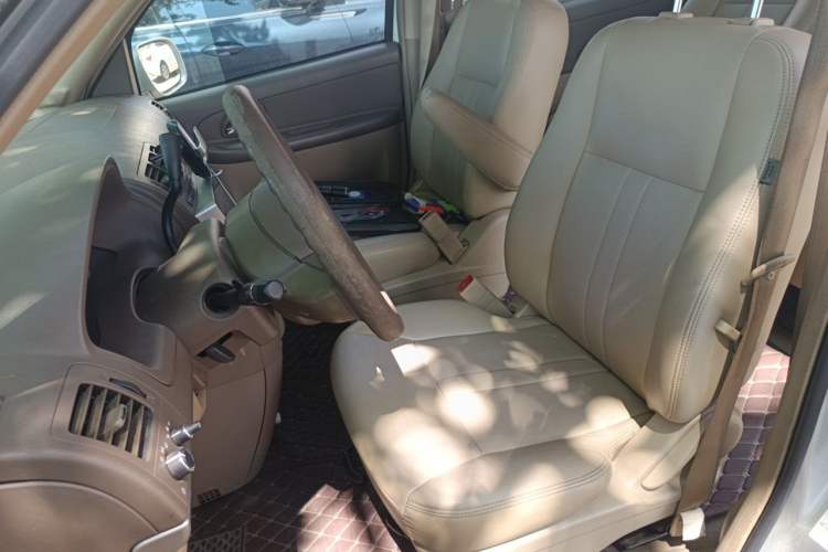 Used Buick GL8 2014 2.4L Classic Edition Left Front Seat