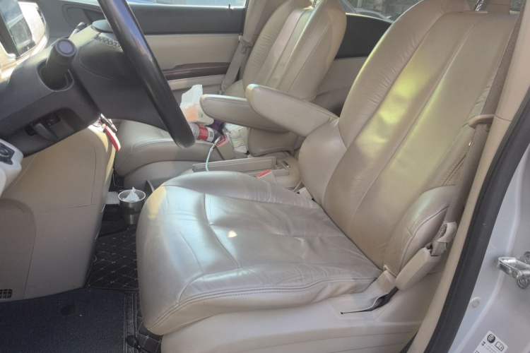 Used Buick GL8 2014 2.4L LT Luxury Business Executive Edition Left Front Seat