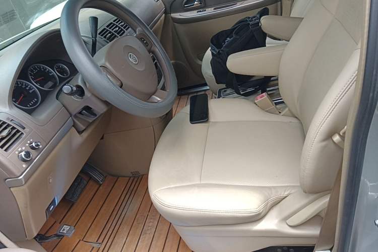 Used Buick GL8 2014 2.4L Classic Edition Left Front Seat