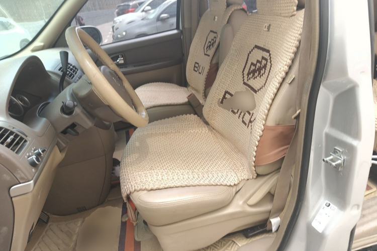 Used Buick GL8 2014 2.4L Comfort Edition Left Front Seat