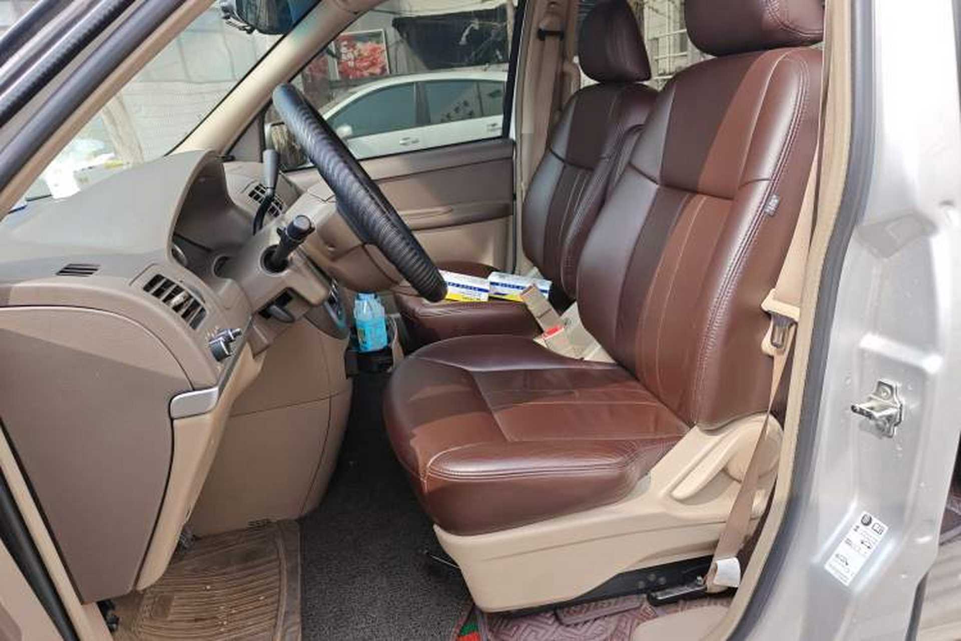 Used Buick GL8 2014 2.4L Comfort Edition Left Front Seat