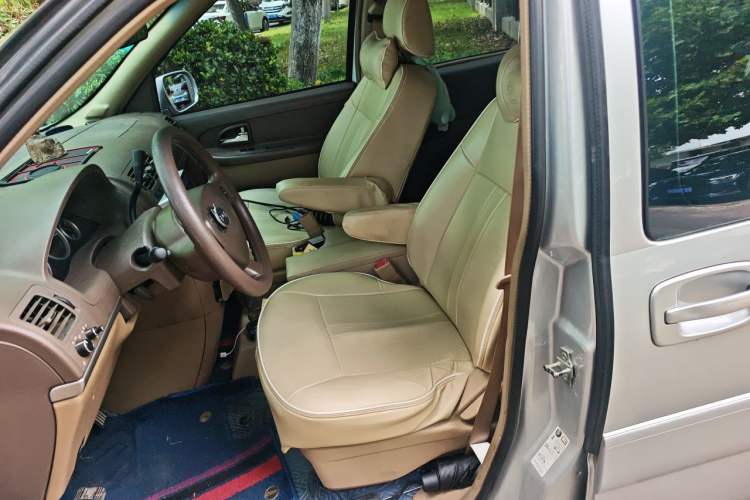 Used Buick GL8 2014 2.4L Classic Edition Left Front Seat