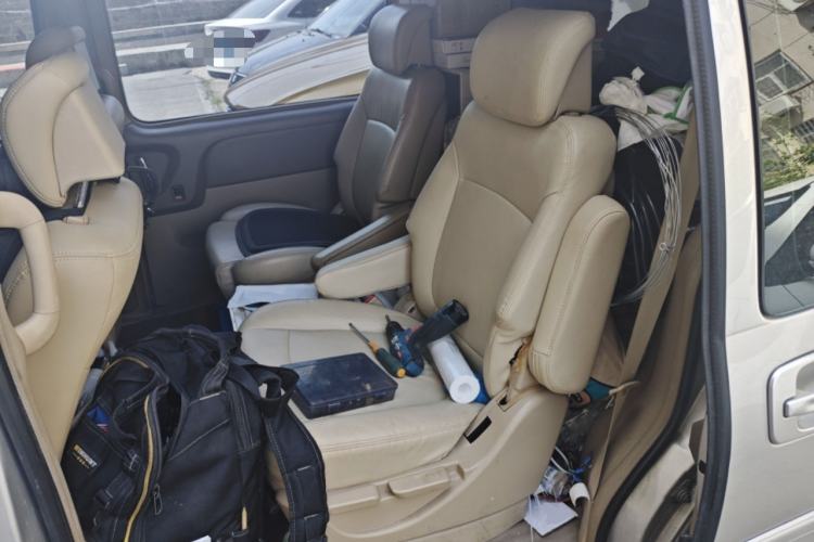 Used Buick GL8 2014 2.4L Classic Edition Left Rear Seat